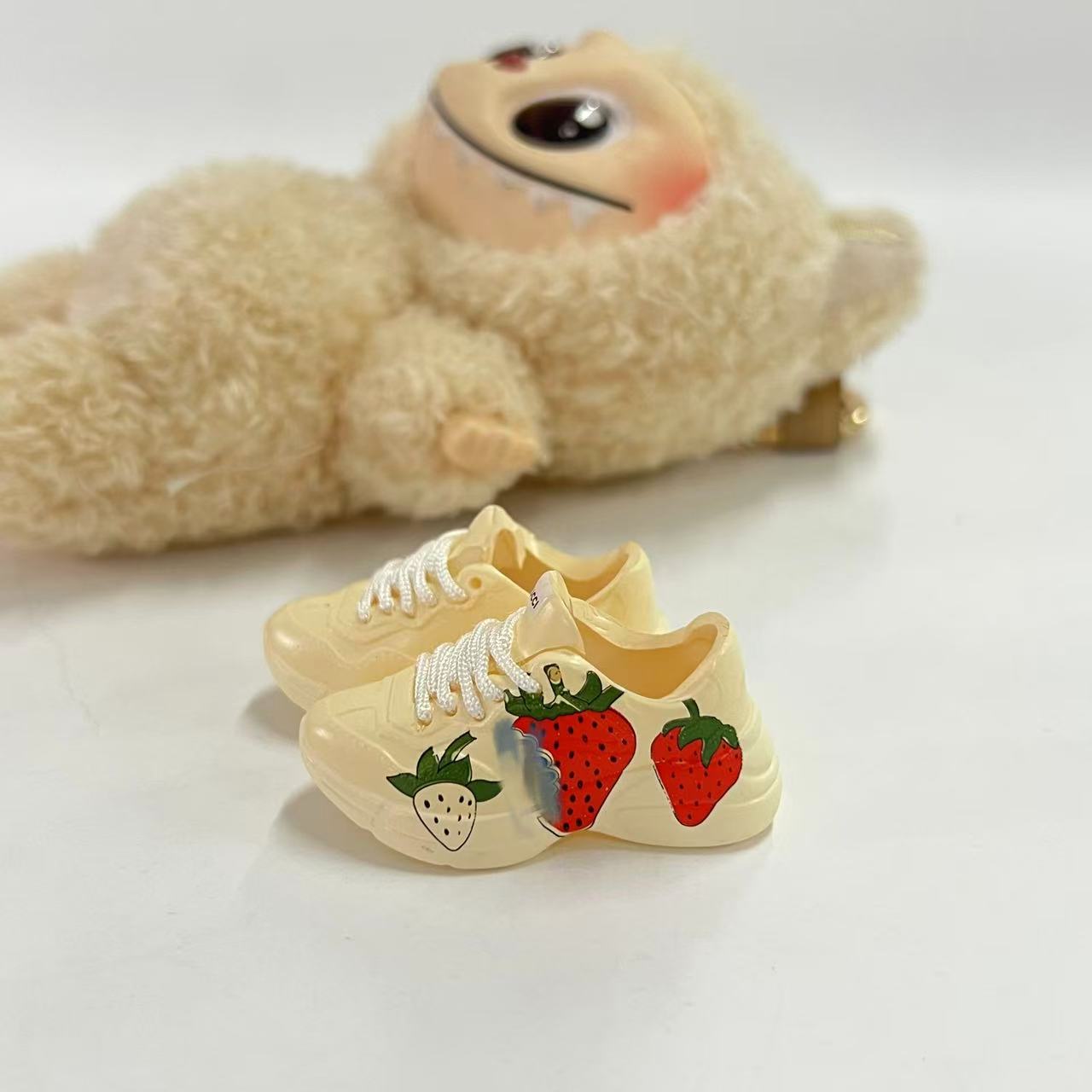 Labubu Plush Doll Clothes 17cm Plush Vinyl Doll Bag Hanging Replacement Shoe Model Pendant Blind Box