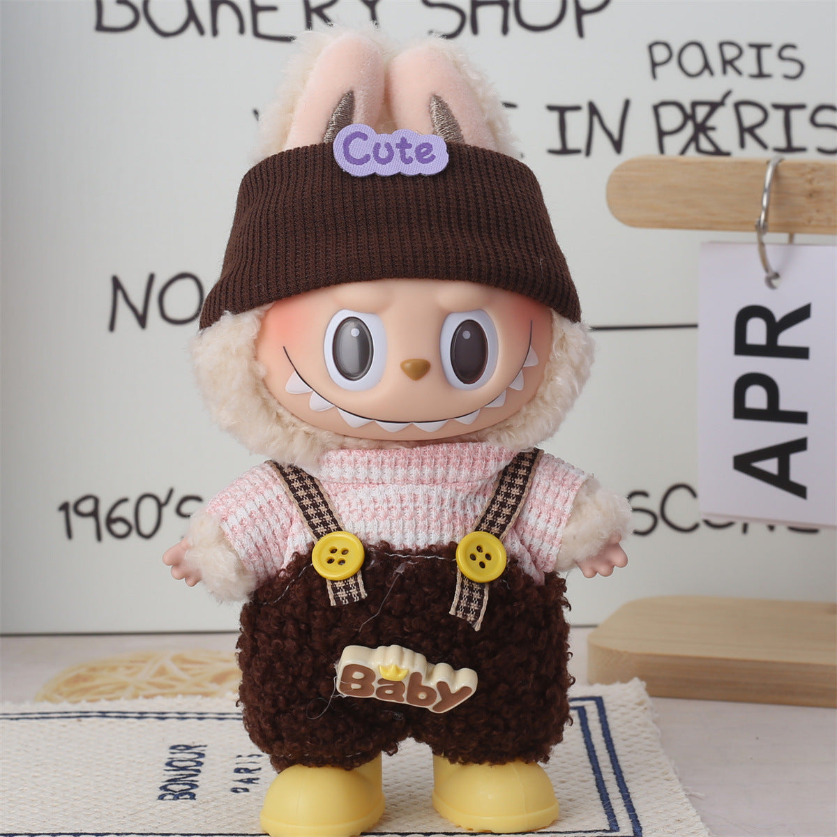 Super Q cute labubu doll 17cm pendant generation for doll plush doll vinyl face change