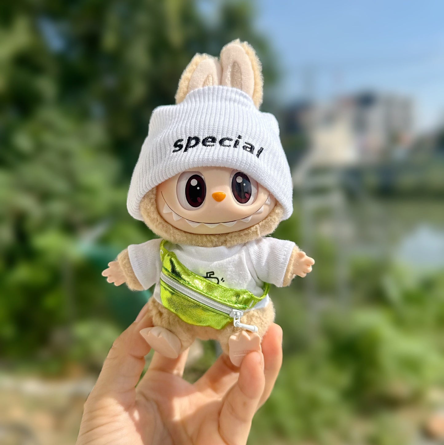 Labubu Doll Outfit Set - Knitted Hat & Sweater for 1st & 2nd Gen