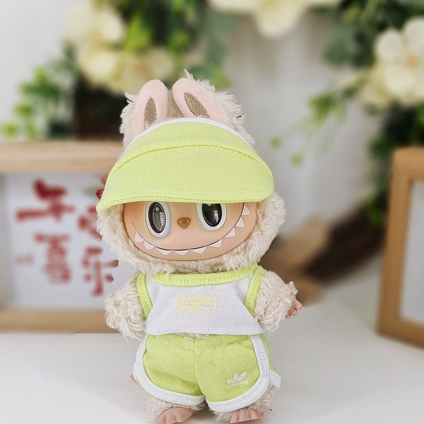 17CM Labubu second generation pendant blind box Labubu doll basketball clothes vest pants hat