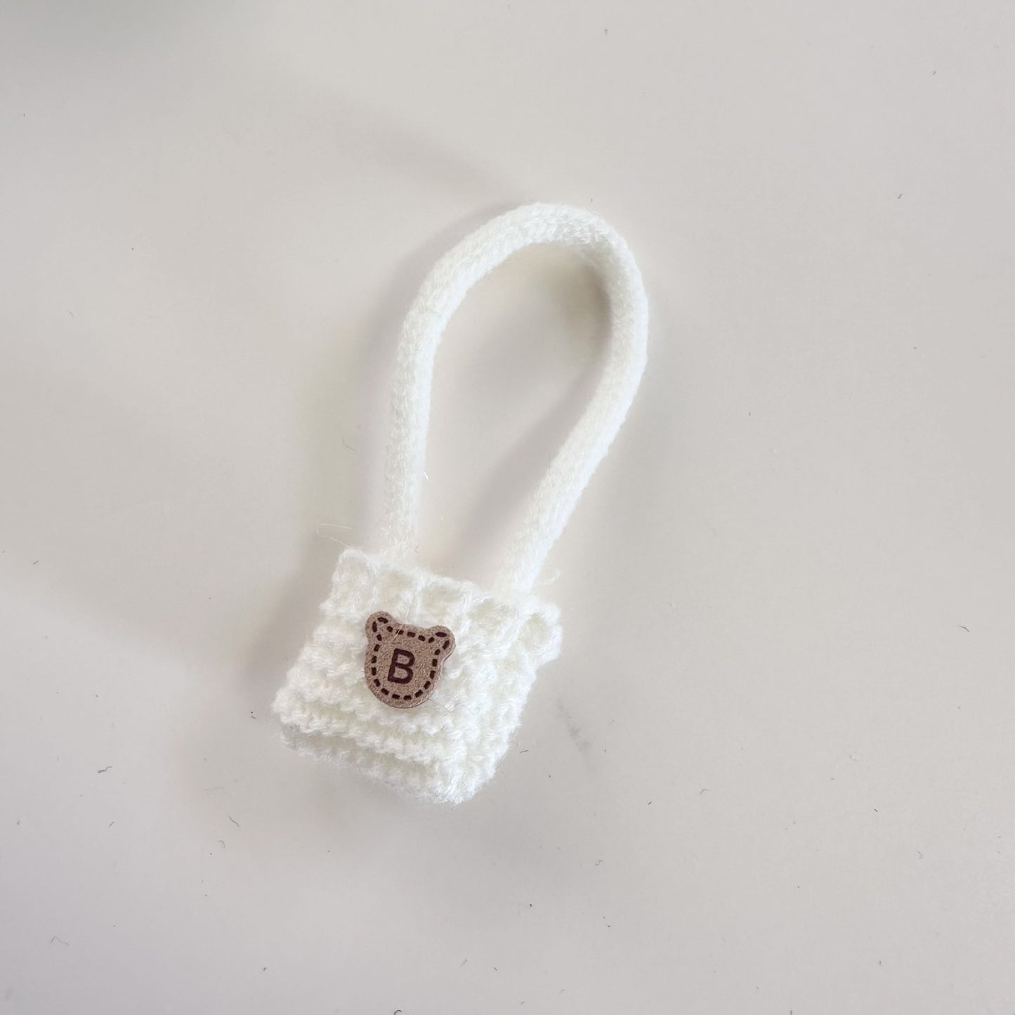 The first and second generation of blind box cloth clothes sweater hat backpack DIY with LABUBU sit party doll clothes