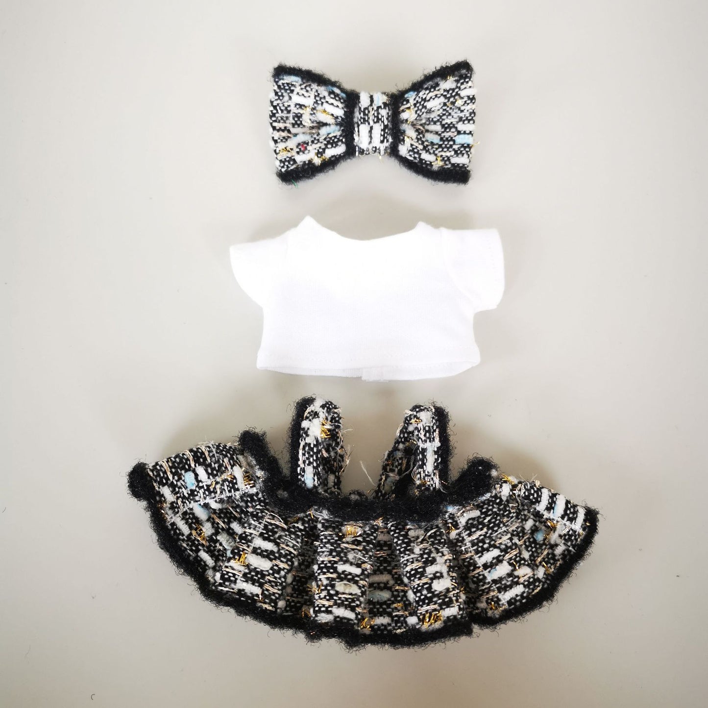 Labubu Blind Box Rags Clothes Chanel Strap Skirt T-shirt Printed T-suit Free Wear Clothes