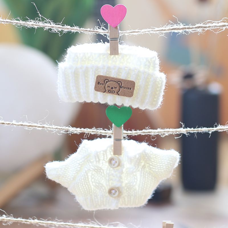 Cute cute labubu doll coat second generation vinyl face labubu doll sweater replacement suit