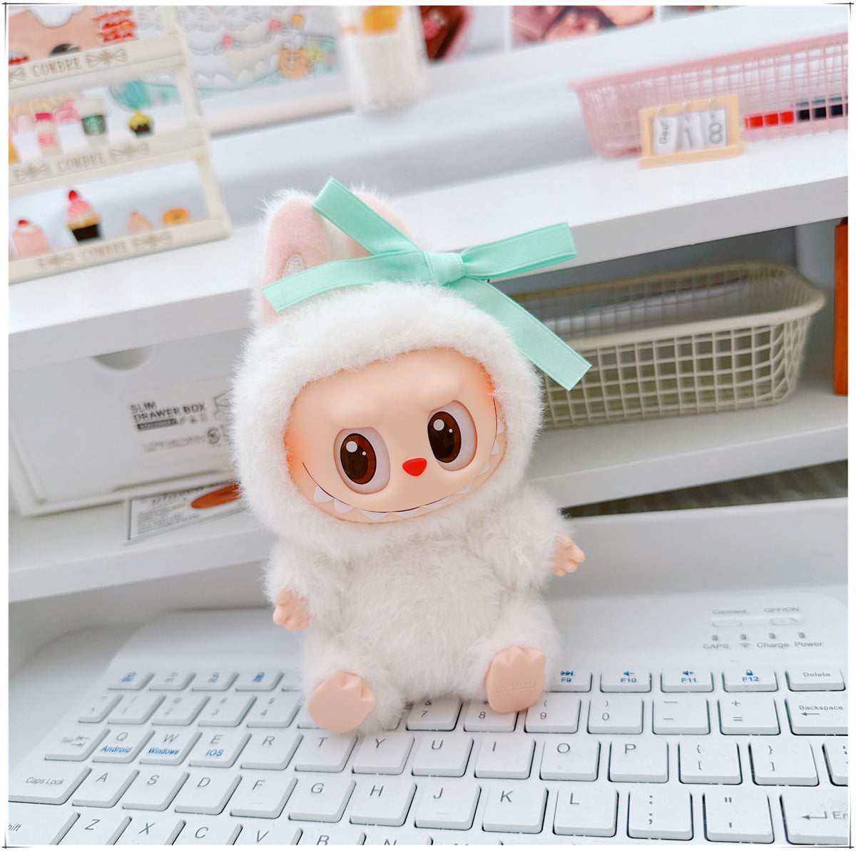 Labubu Doll Outfit - 17cm Cartoon Style Shoulder Bag for Labubu Vinyl Doll