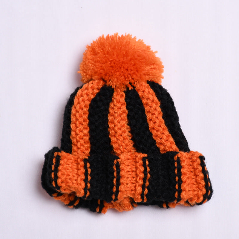 Labubu Doll Winter Outfit - White Sweater & Smiley Wool Hat for 17cm Pendant