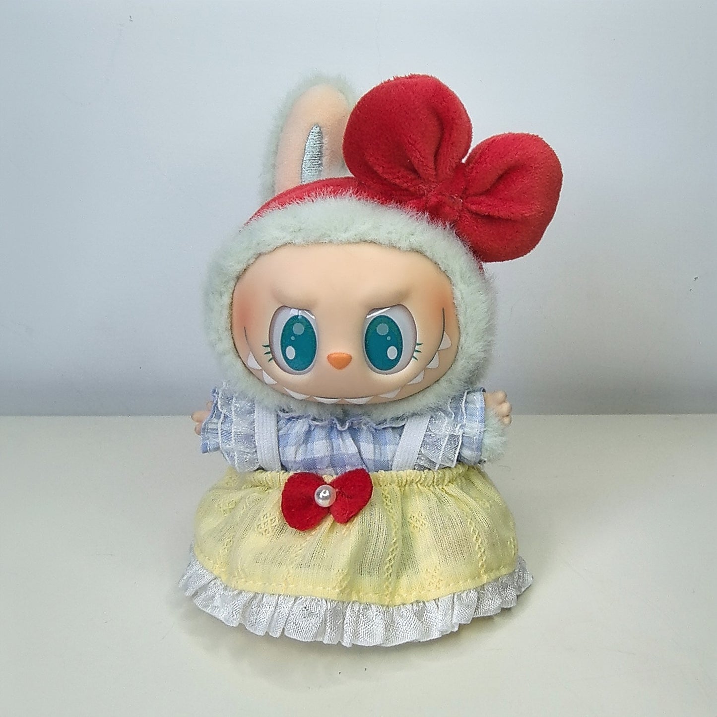 Labubu Doll Outfit Set - Skirt, Hat & Accessories