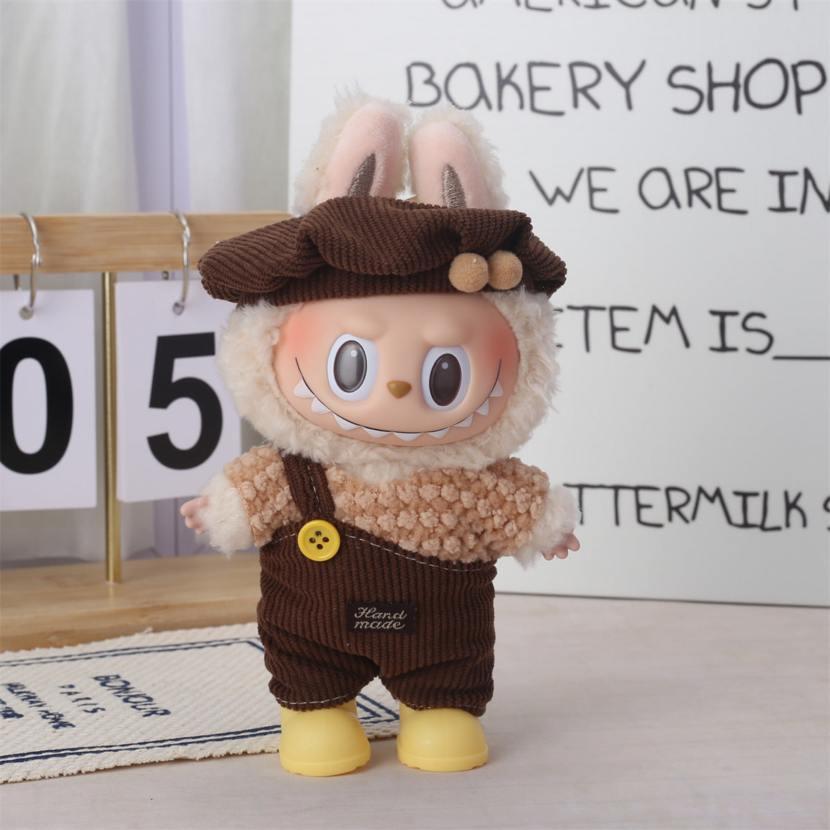 Labubu New Baby Clothes, New Bubble Mart Doll, New Labubu Pendant, New Overalls Wholesale