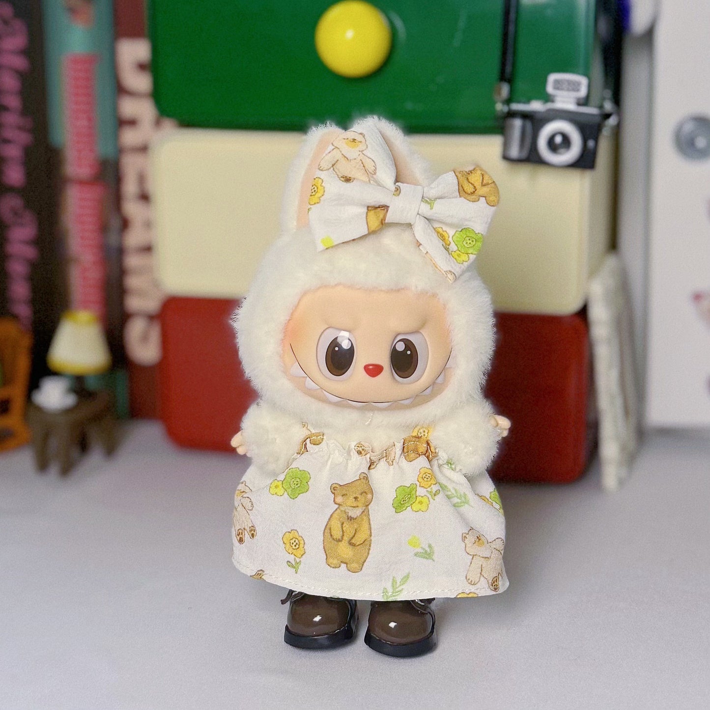 Labubu Baby Clothes First and Second Generation Rubber Blind Box Pendant Universal Wear Labubu Clothes Bottle Bib Pants Set Cute