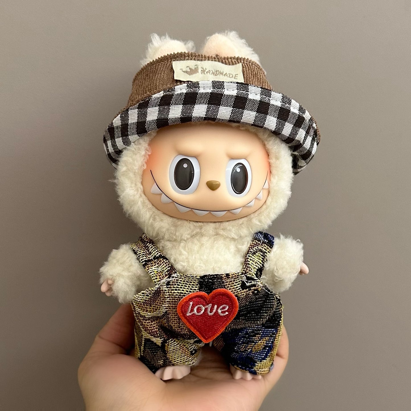 Labubu Iabubu Doll Clothes 17cm Pendant Sitting Party One or Two Generation Plush Doll suit Clothes
