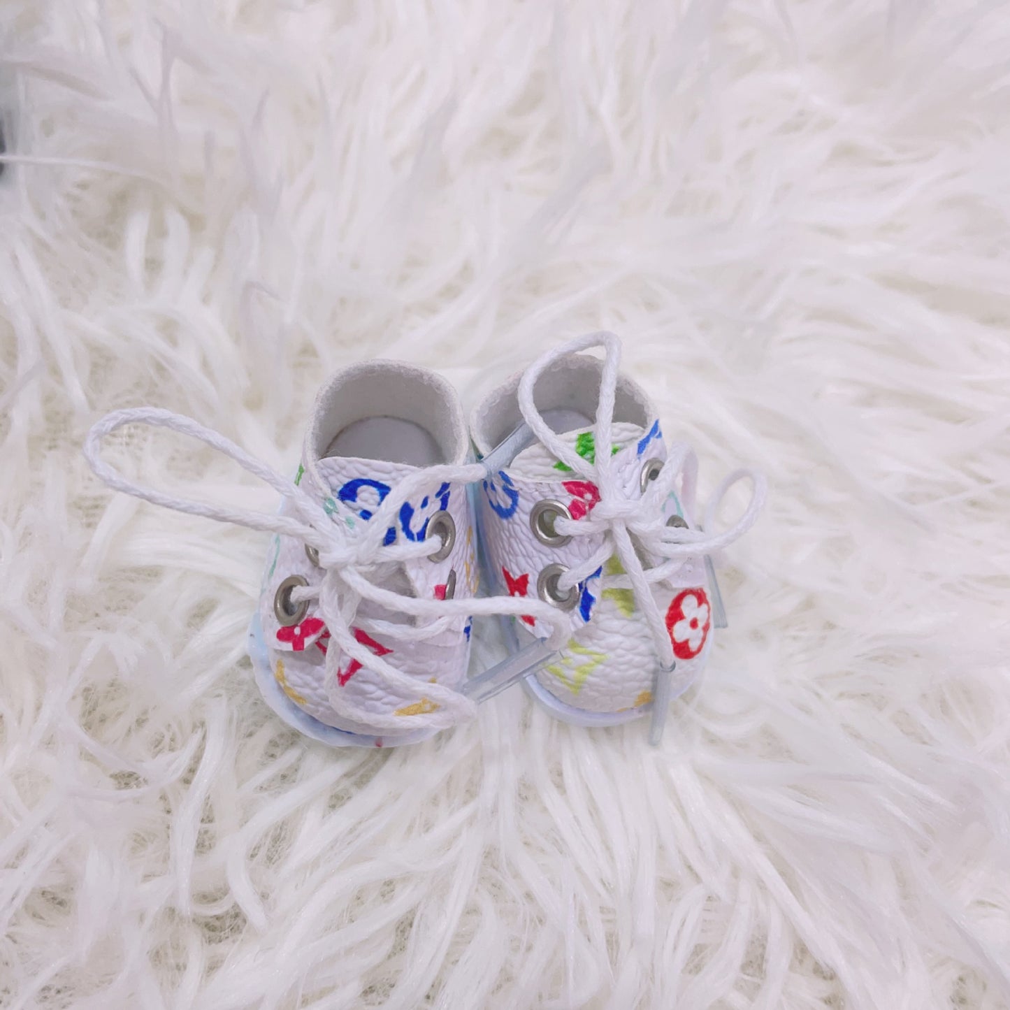 One or two generations of labubu shoes 17cm pull cloth 10cm doll big fashion small size shoes small leather shoes wholesale