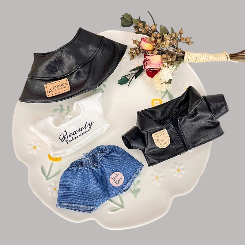 Wholesale labubu labubo baby clothes 17cm blind box pendant one or two generations of baby clothes suit a generation of hair