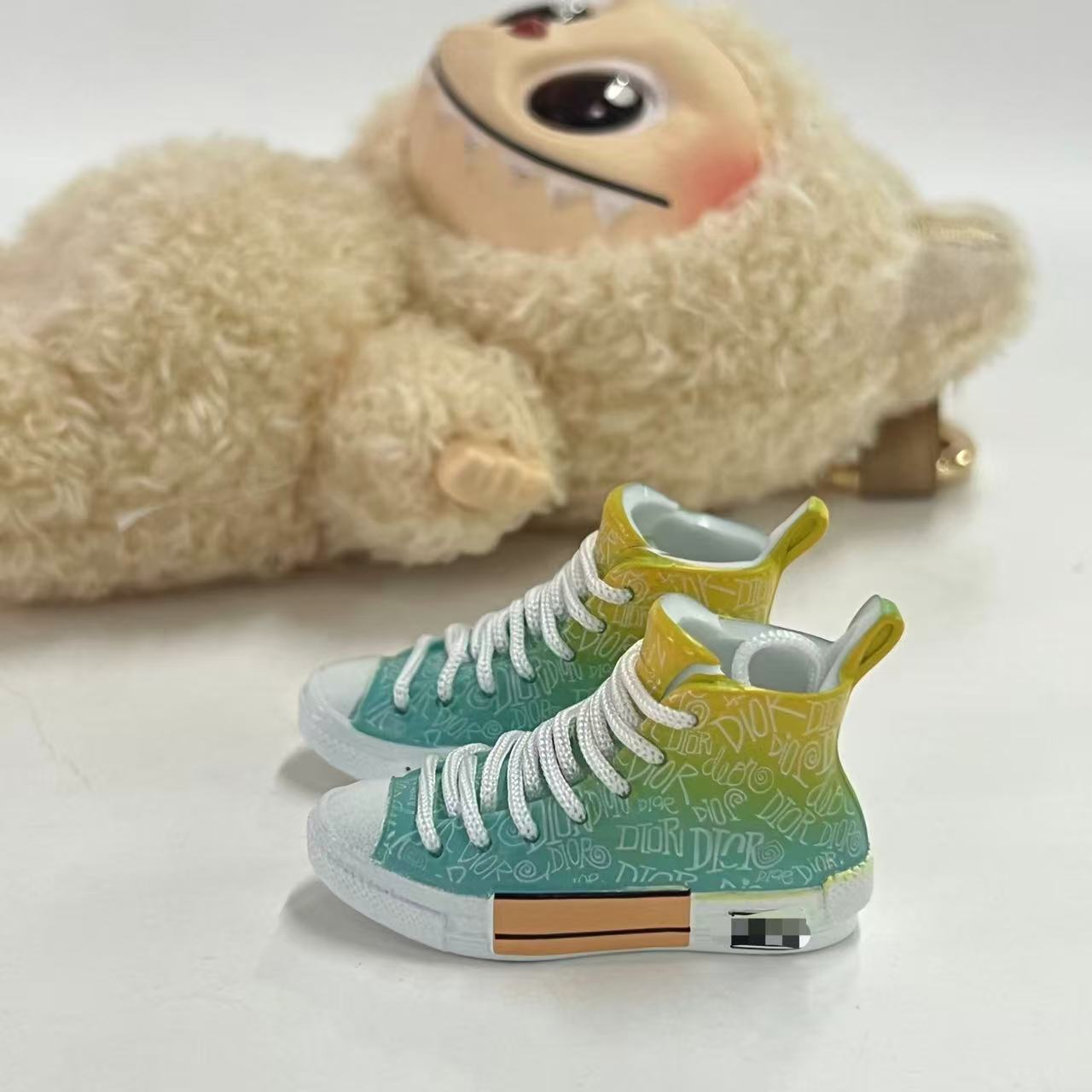 Labubu Plush Doll Clothes 17cm Plush Vinyl Doll Bag Hanging Replacement Shoe Model Pendant Blind Box