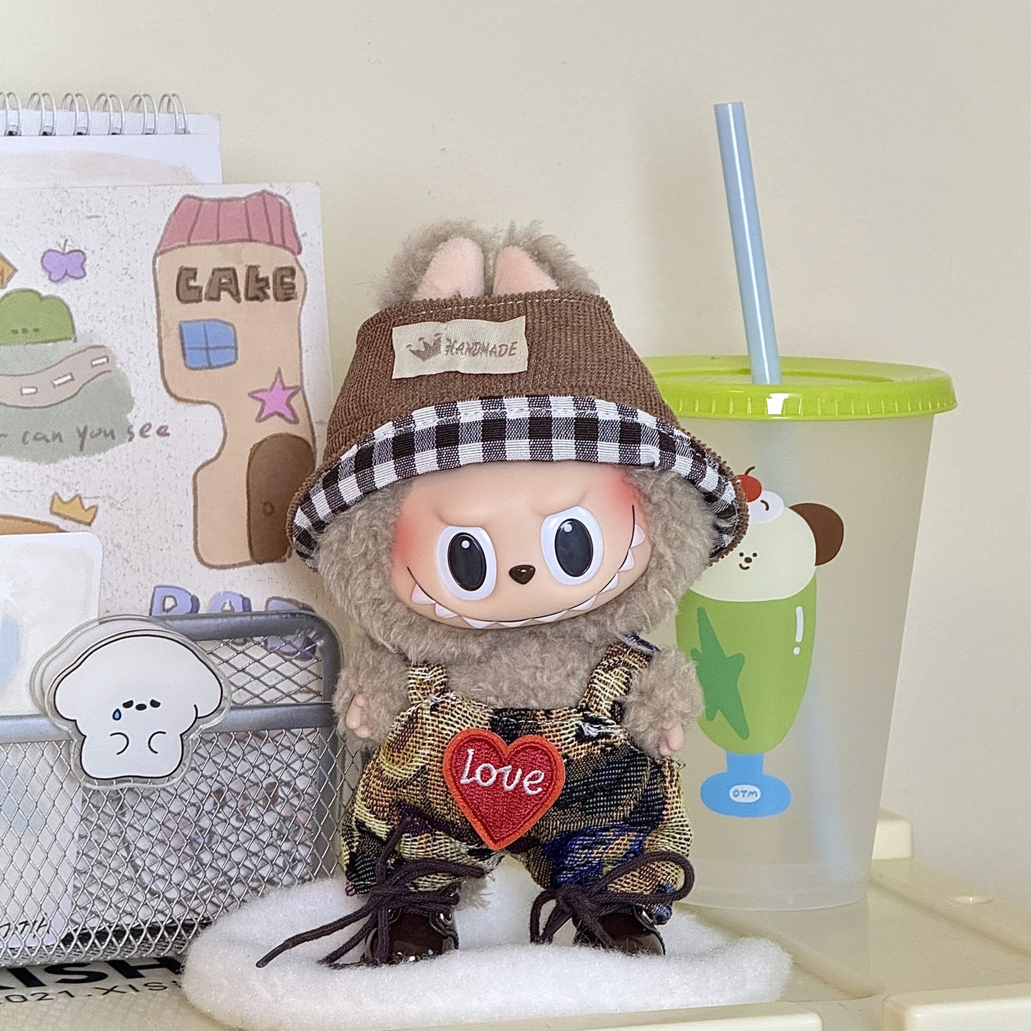 17cm Labubu Pendant Doll Vinyl Labubu Doll Can Wear suit for Plush Toy Clothes