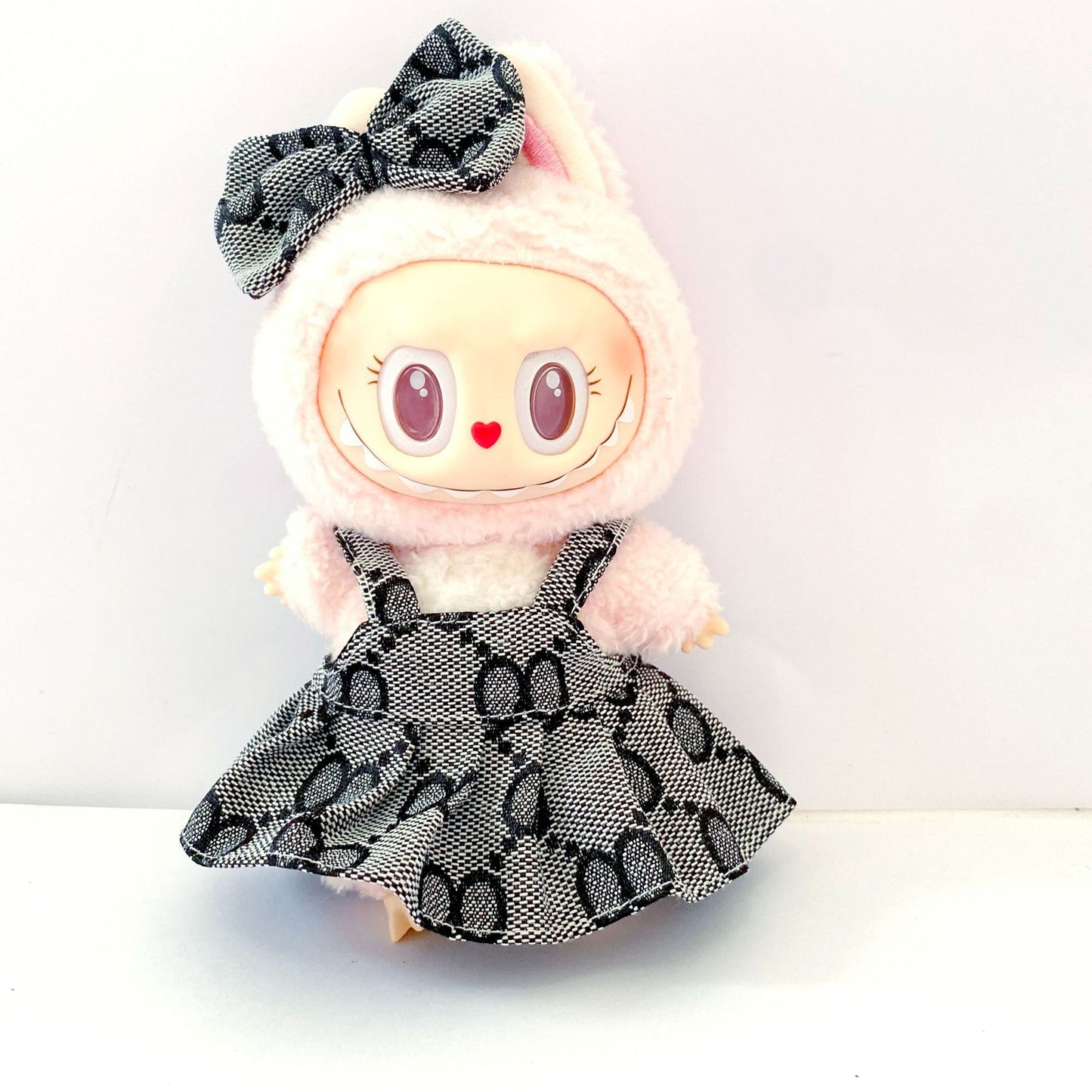 Labubu Doll Outfit - 17cm Party Clothes Set with Skirt, Suspenders & Accessories