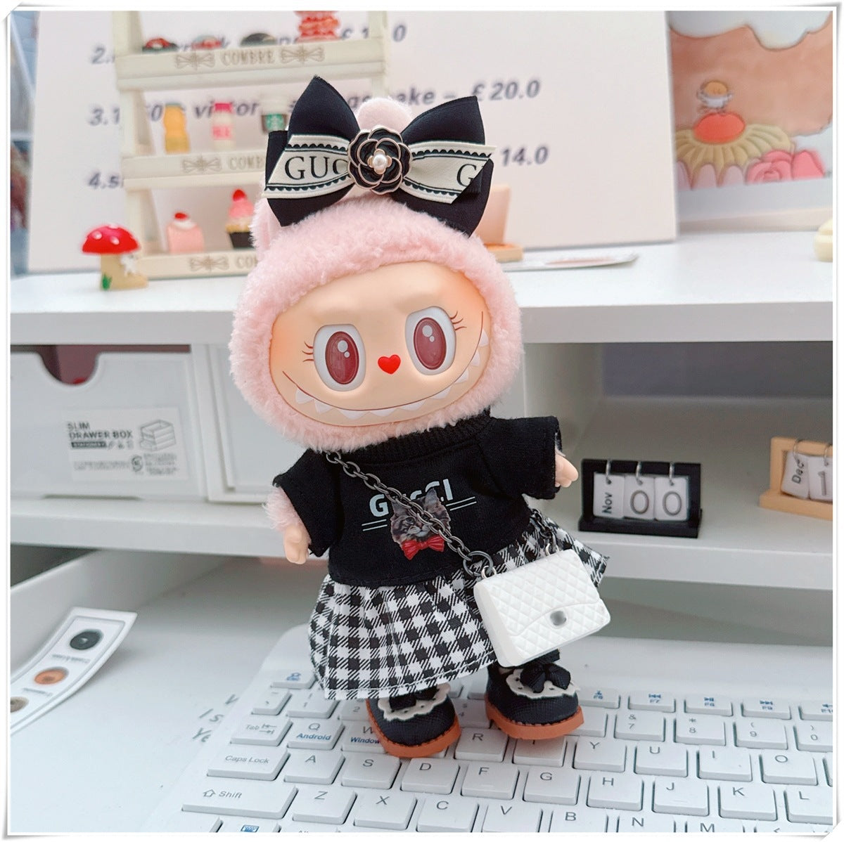 Labubu Doll Outfit - Plaid Skirt & Accessories for 10cm & 17cm Dolls
