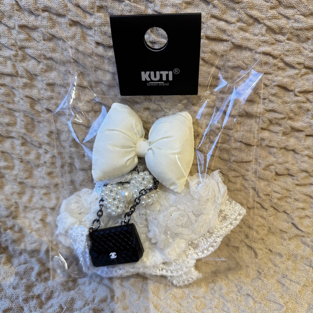 Labubu Doll Clothes - Cute Outfit Sets for Vinyl Dolls