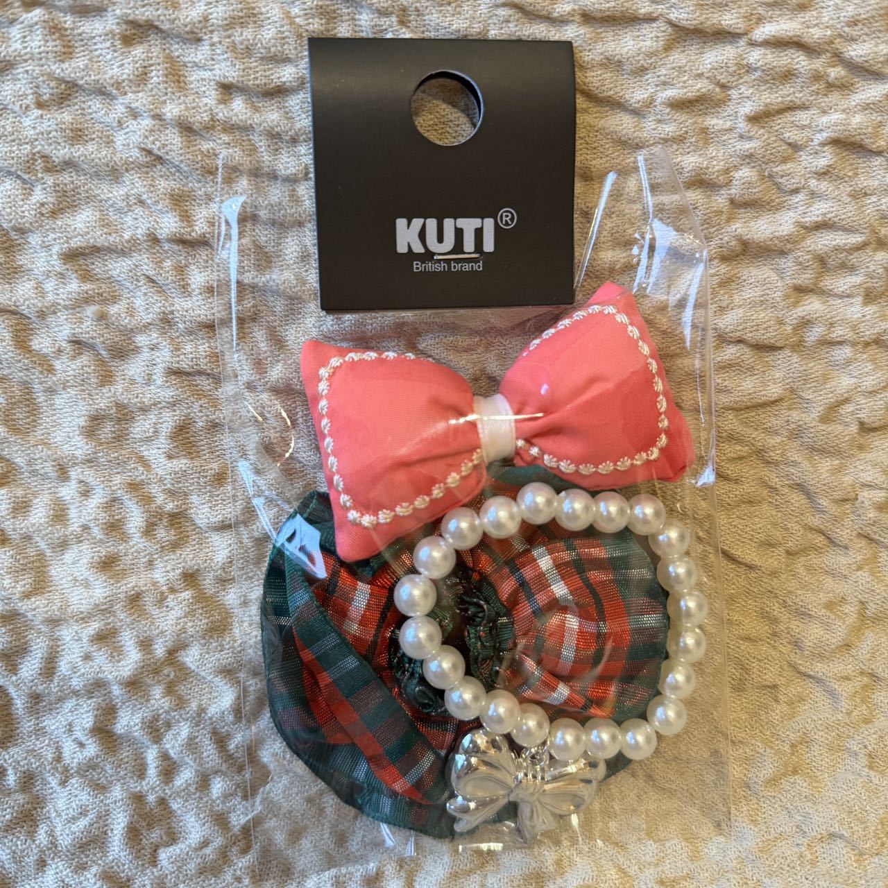 Labubu Doll Pearl Necklace Plaid Skirt with Bow - Cute Outfit