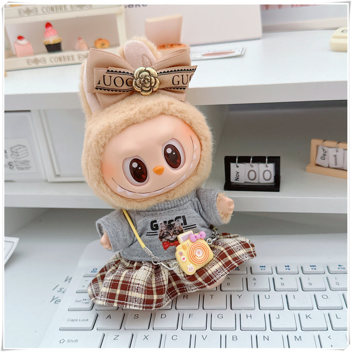 Labubu Doll Outfit - Plaid Skirt & Accessories for 10cm & 17cm Dolls
