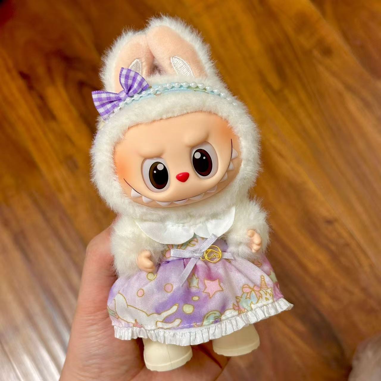 17cm Labubu Pendant Wearing Baby Clothes high quality Labubu Blind Box Pendant Doll Clothes Decorative suit