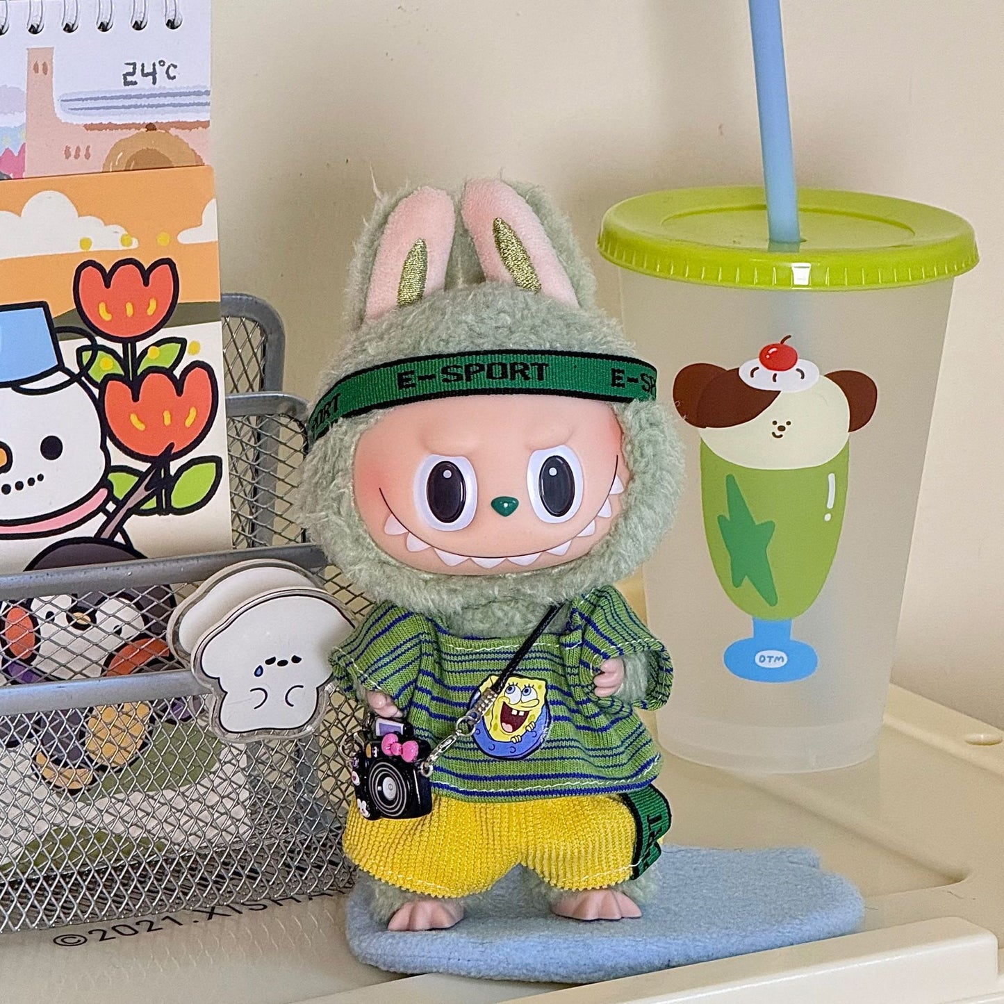 17cm Labubu Pendant Doll Vinyl Labubu Doll Can Wear suit for Plush Toy Clothes