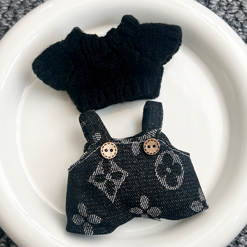 Labubu doll 17cm first and second generation labubu trendy suspenders hat suit sitting party wearable accessories