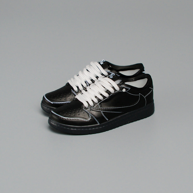 Labubu labubu doll 17cm shoes model 5cm vinyl toy hand AJ blind box AJ1low low