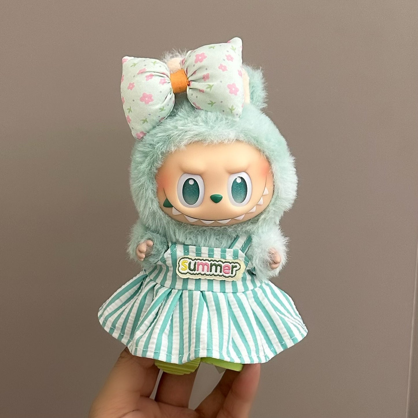 Labubu Iabubu Doll Clothes 17cm Pendant Sitting Party One or Two Generation Plush Doll suit Clothes