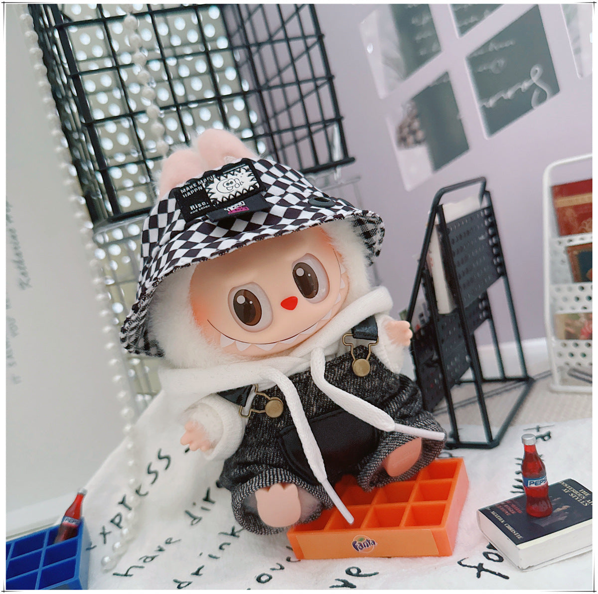 Labubu Doll Outfit - Stylish Denim Overalls & Checkered Bucket Hat for 17cm & 10cm Labubu
