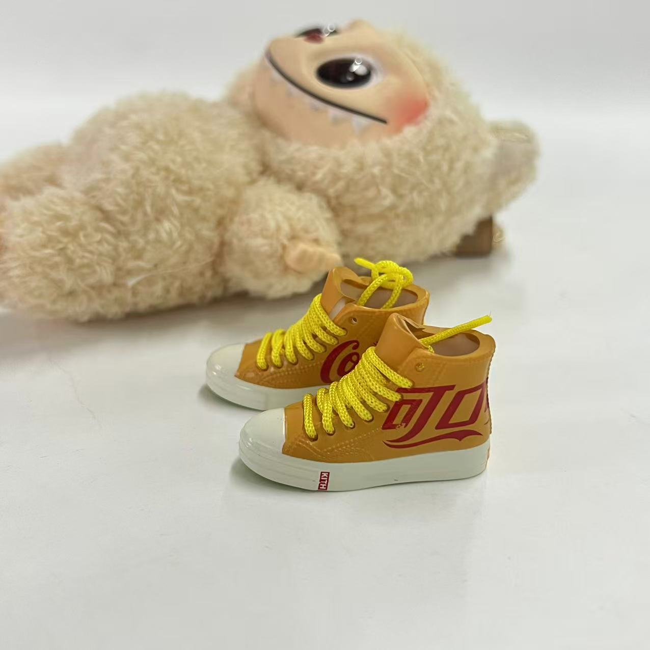Labubu Plush Doll Clothes 17cm Plush Vinyl Doll Bag Hanging Replacement Shoe Model Pendant Blind Box