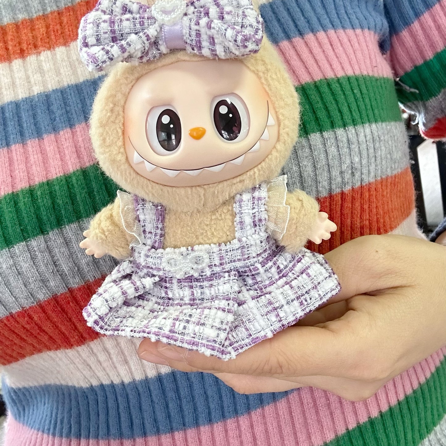 The first and second generation of blind box cloth doll clothes key chain LABUBU skirt heavy-duty vest-style blue fragrant style skirt