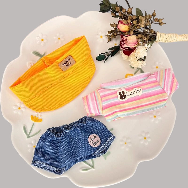 Wholesale labubu labubo baby clothes 17cm blind box pendant one or two generations of baby clothes suit a generation of hair