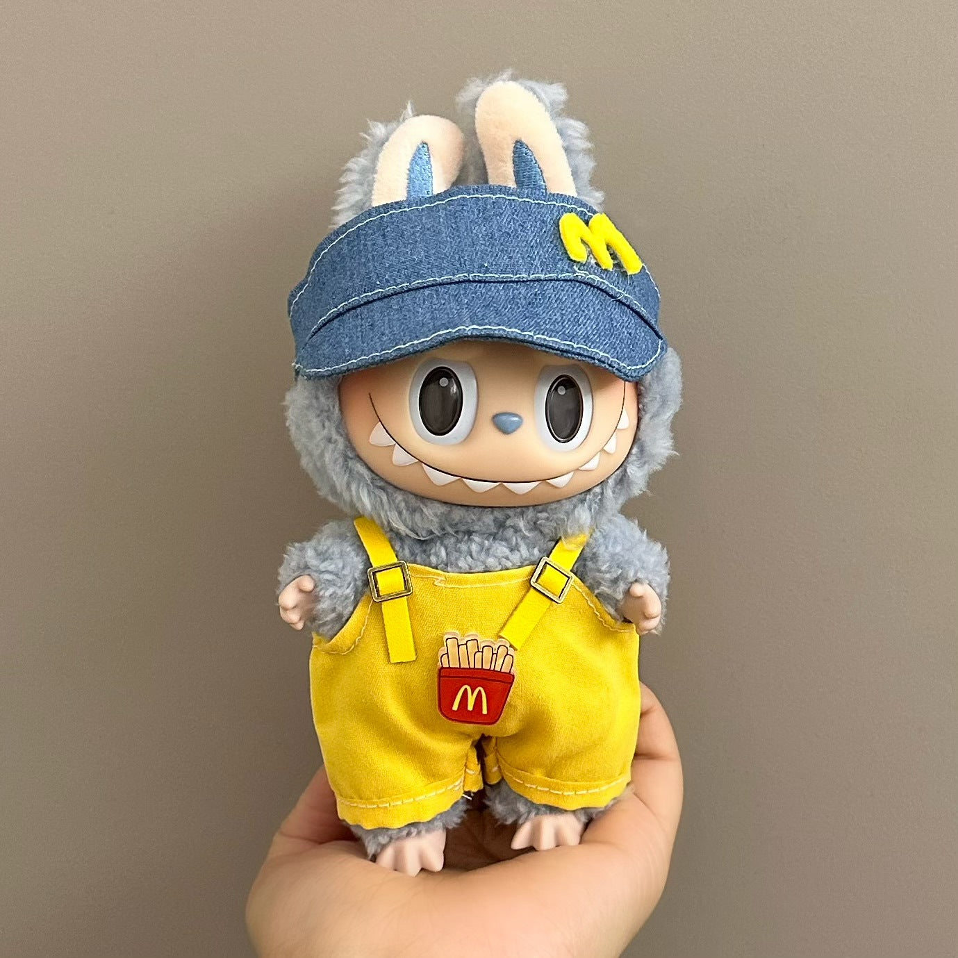 Labubu Iabubu Doll Clothes 17cm Pendant Sitting Party One or Two Generation Plush Doll suit Clothes