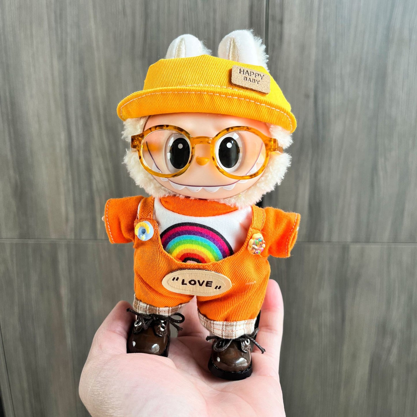 A generation of 17cm cloth baby clothes one or two generations of labubu blind box pendant clothes with replacement suit