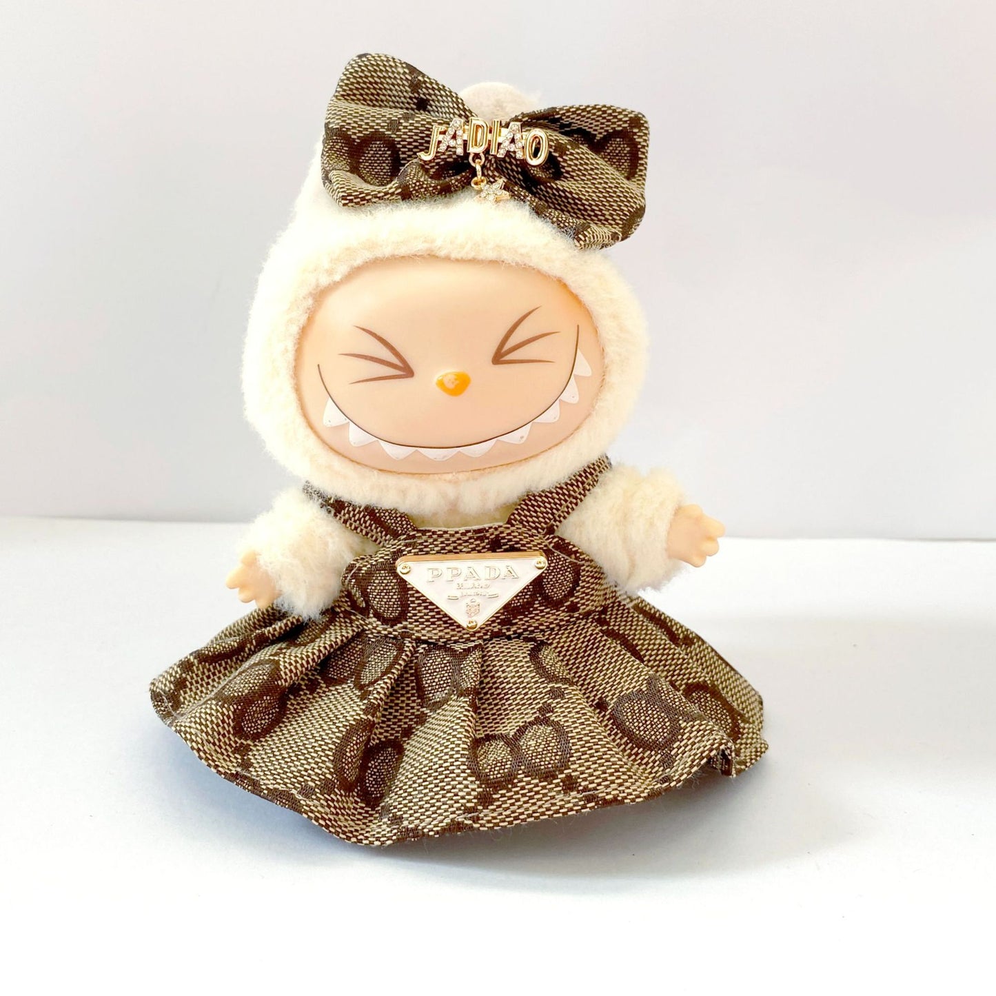 Labubu Doll Outfit - 17cm Party Clothes Set with Skirt, Suspenders & Accessories