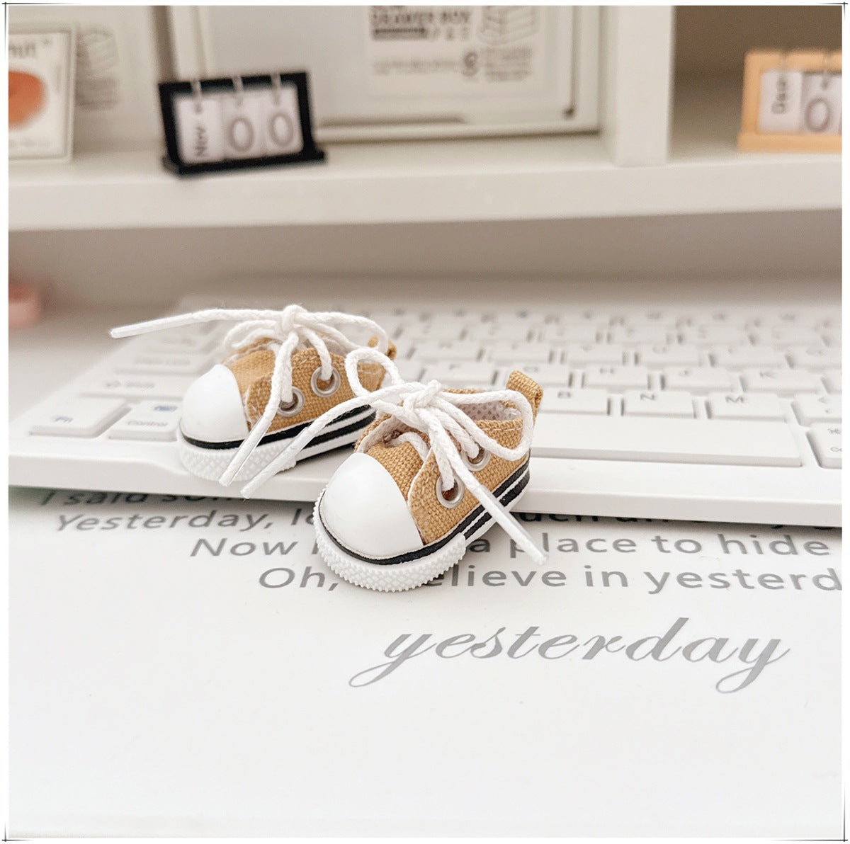 17cm labubu doll 10cm cotton doll three-year-old black white canvas shoes lace-up cloth shoes