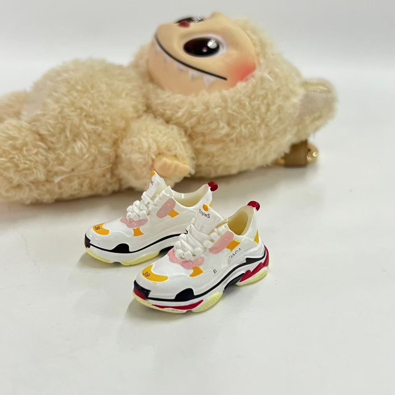Labubu Plush Doll Clothes 17cm Plush Vinyl Doll Bag Hanging Replacement Shoe Model Pendant Blind Box