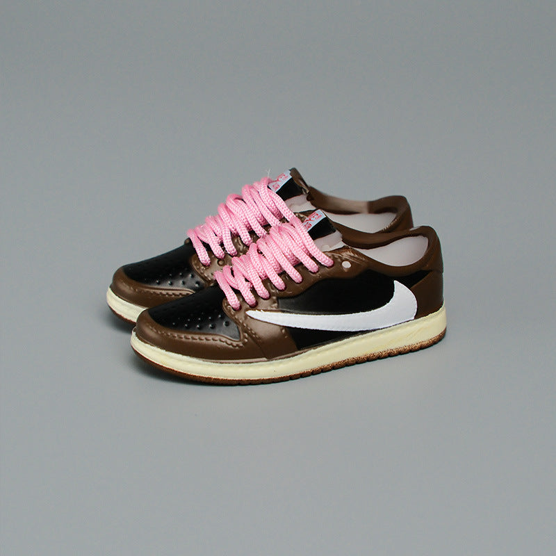 Labubu labubu doll 17cm shoes model 5cm vinyl toy hand AJ blind box AJ1low low