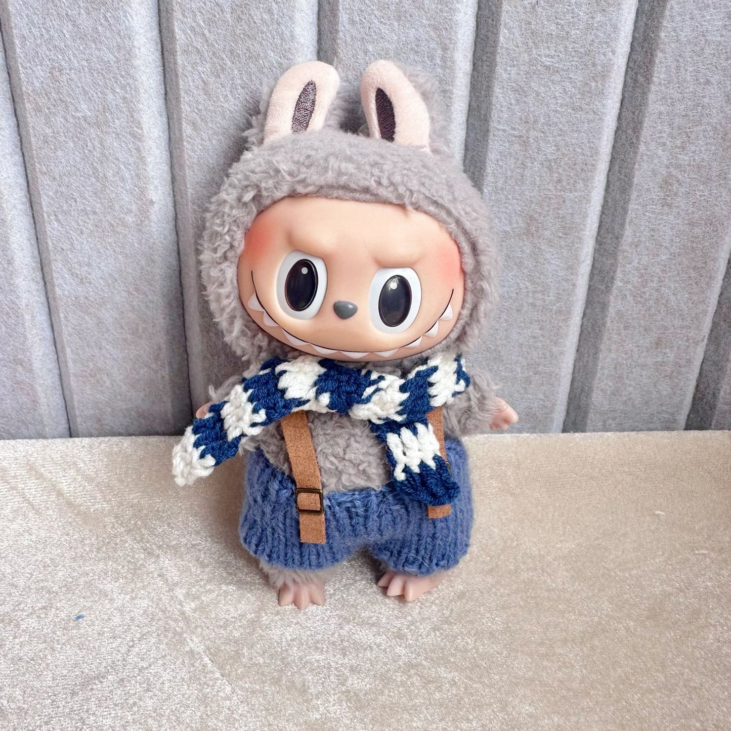 17cm pull cloth pendant clothes hand-woven sweater hat scarf suit labubu new replacement