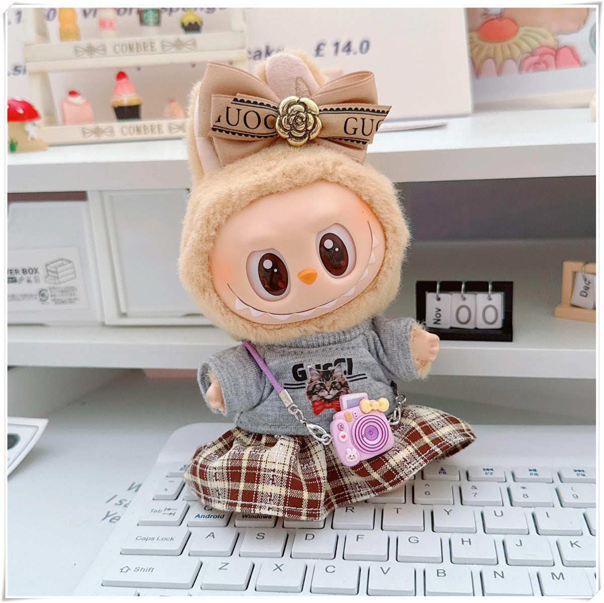 Labubu Doll Outfit - Plaid Skirt & Accessories for 10cm & 17cm Dolls