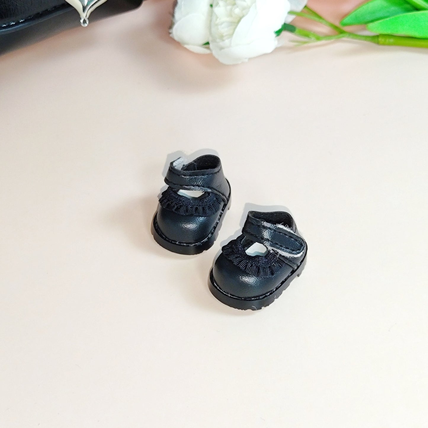 Labubu Doll Clothes Set - Crown, Shawl & Shoes for 1st/2nd Gen