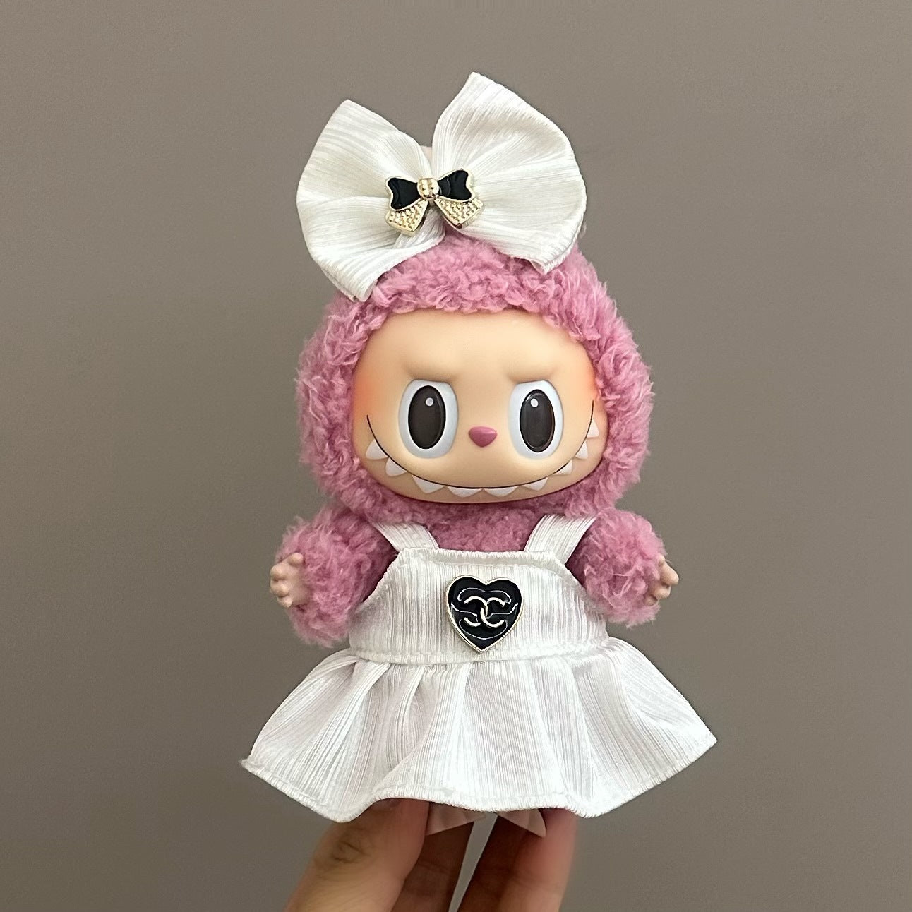 Labubu Iabubu Doll Clothes 17cm Pendant Sitting Party One or Two Generation Plush Doll suit Clothes