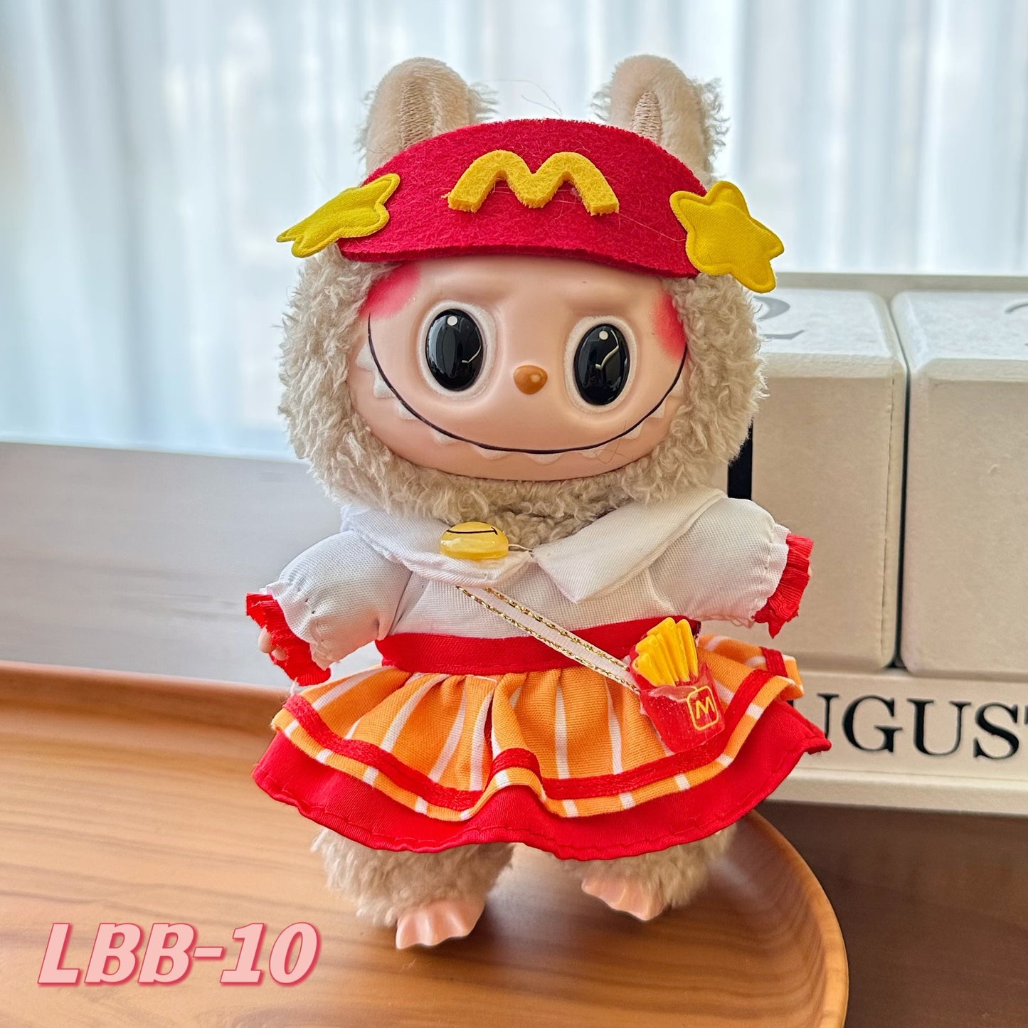 15-17cm labubu Sitting Party Doll Clothes 17cm Vinyl Labu Cute suit Clothes Plush Play
