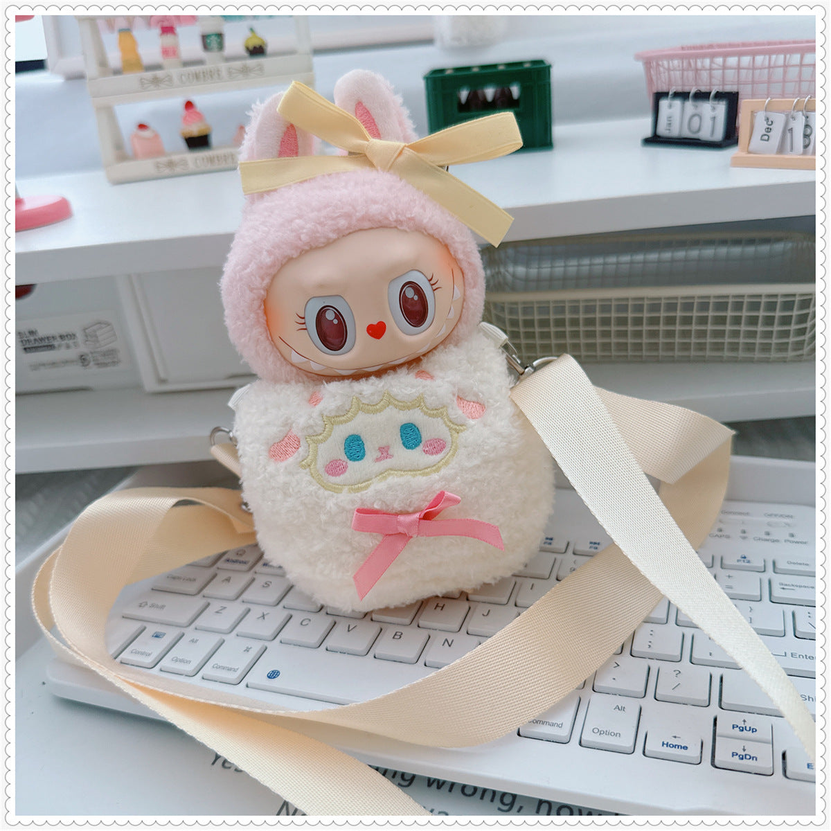Labubu Doll Outfit - 17cm Cartoon Style Shoulder Bag for Labubu Vinyl Doll