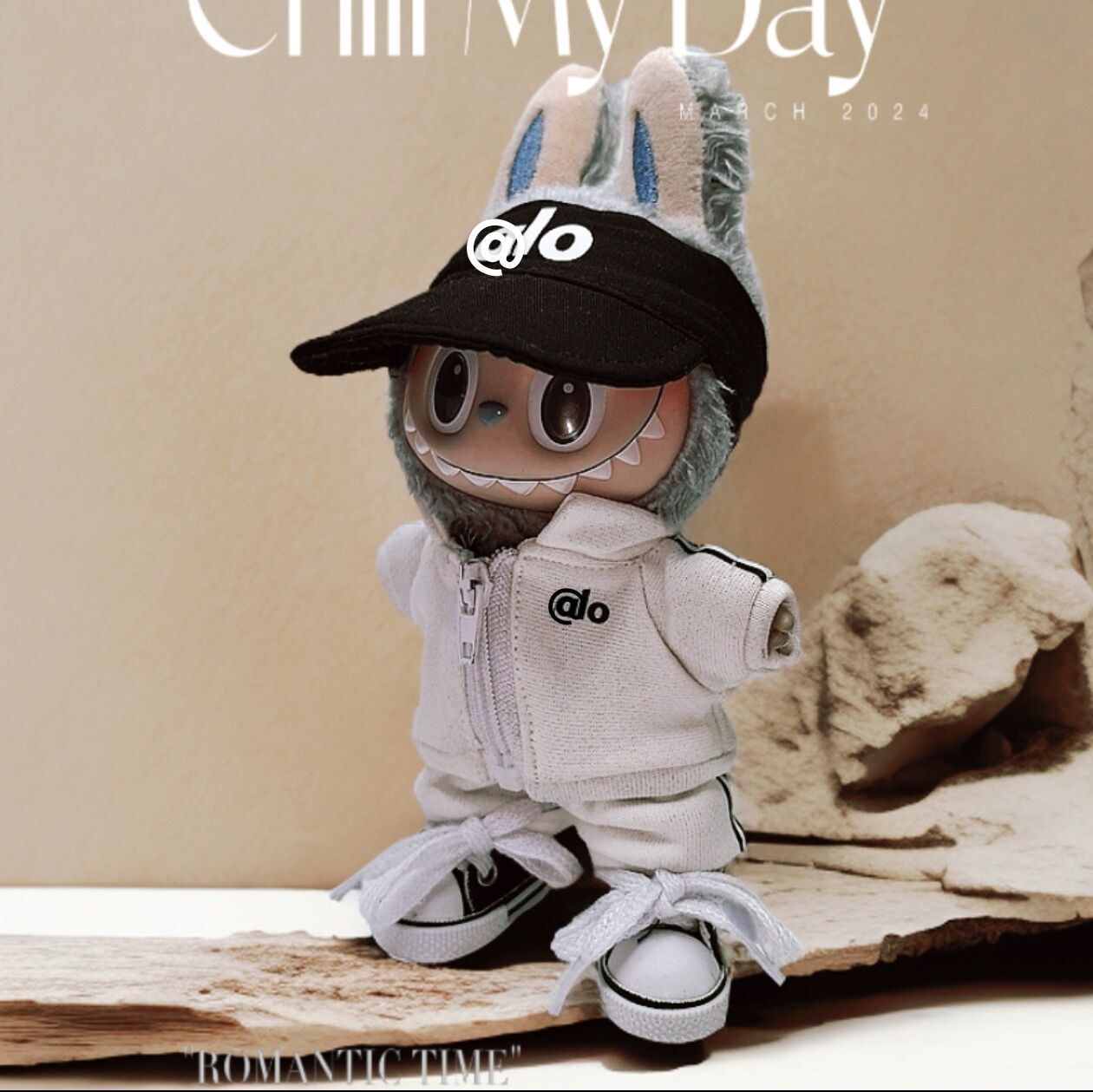 Labubu Doll Outfit Set for 17cm Vinyl Doll - Hat, Sweatshirt, Shorts & Shoes