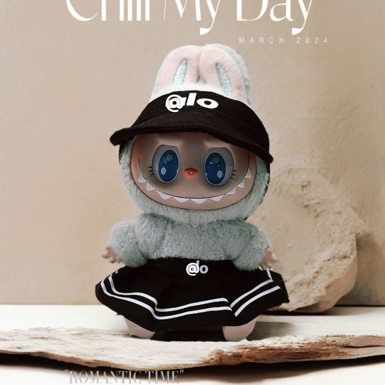 Labubu Doll Outfit Set for 17cm Vinyl Doll - Hat, Sweatshirt, Shorts & Shoes