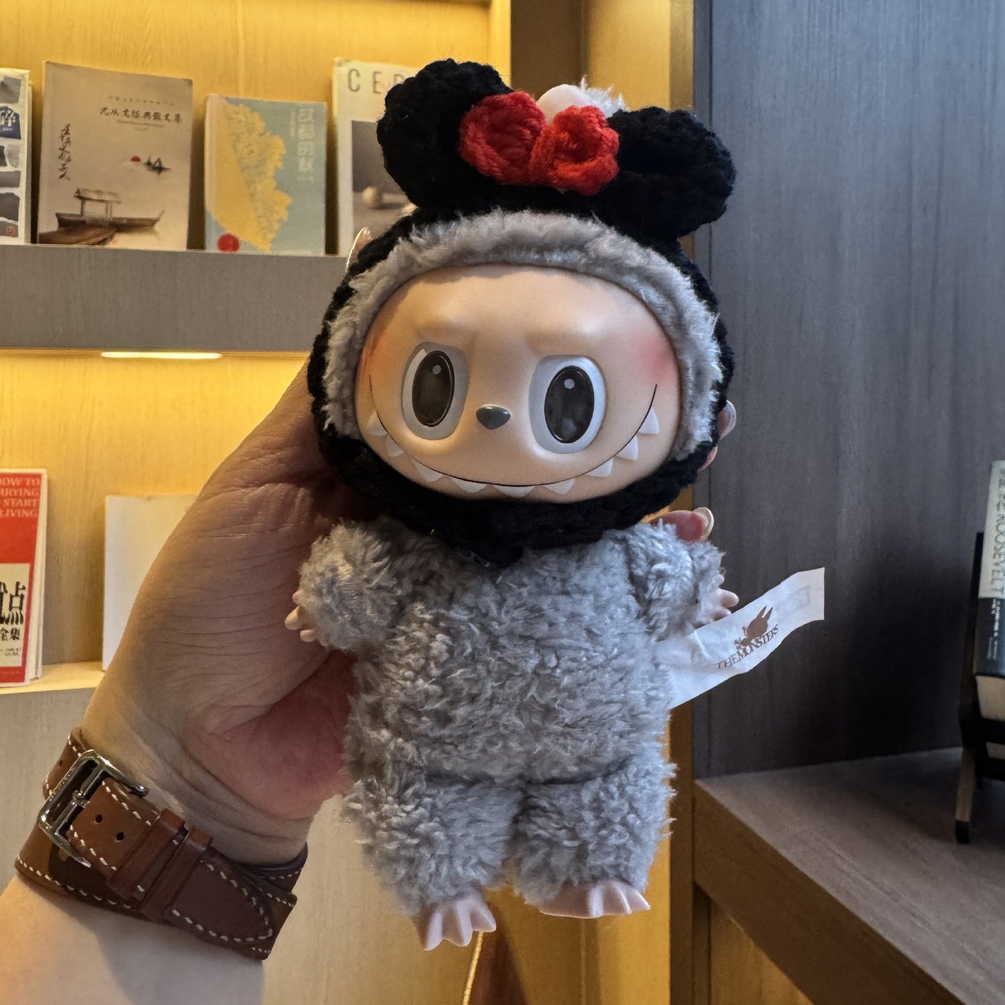 Labubu Doll Clothes - Cute 9.5cm Plush Outfits & Headbands