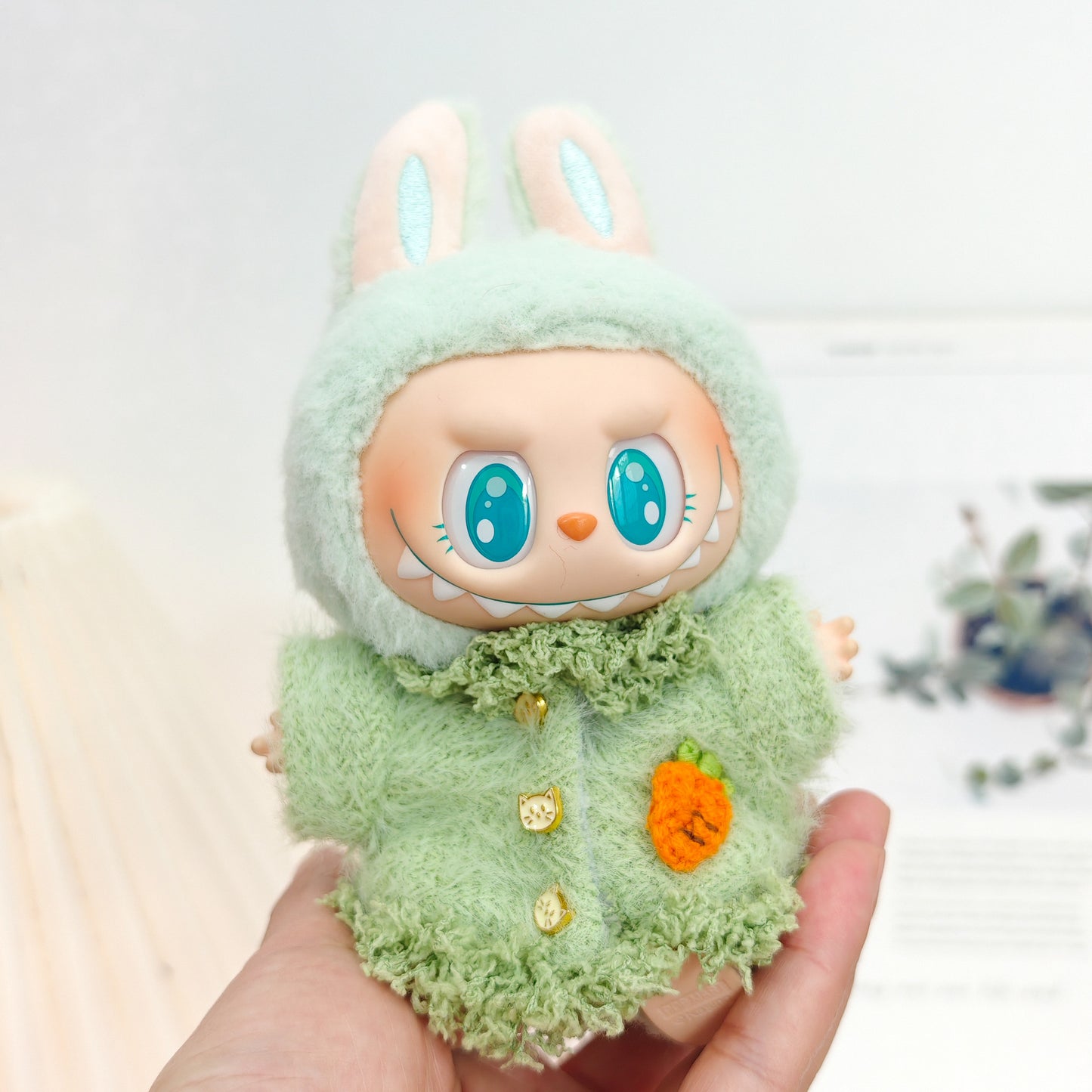 Labubu Doll Outfit Set - Velvet Skirts, Suits & Accessories for 2nd & 3rd Gen Pendant Dolls
