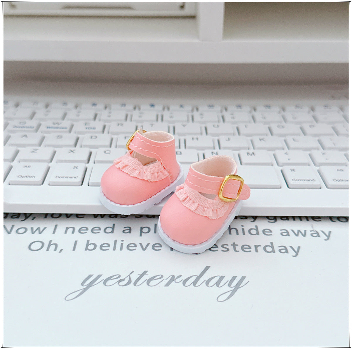 17cm labubu doll 10cm cotton doll three-year-old black white canvas shoes lace-up cloth shoes