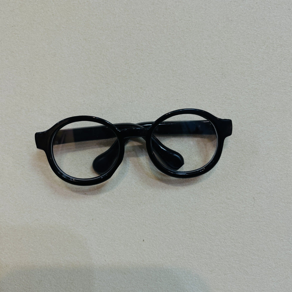 Labubu 17cm Baseball Uniform Set with Black Glasses