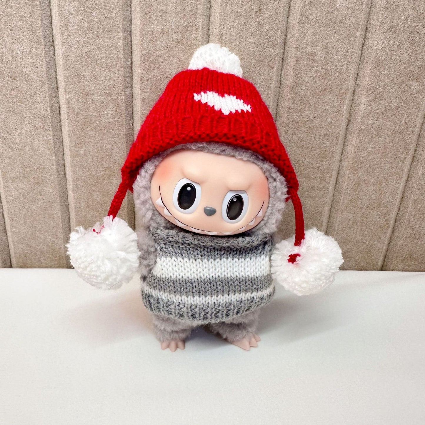 15cm blind box cloth cloth clothes pendant labubu Christmas suit handmade elk pig suit hoodie